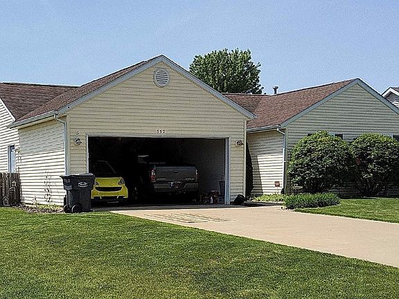 2nd image of 352 Ilene St
