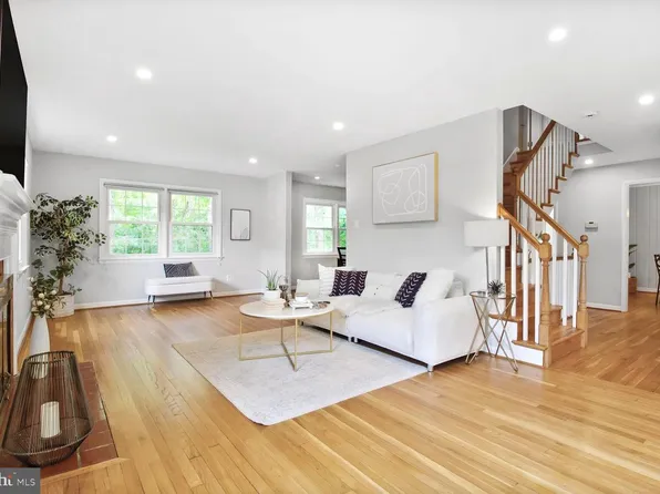 10611 Meadowhill Rd, Silver Spring, MD 20901