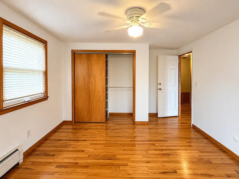 614 Irving Ave #1 — Photo 14