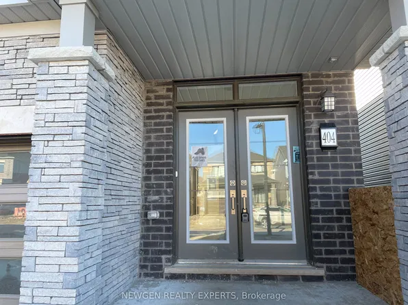 404 Dolman St, Woolwich, ON N0B 1M0