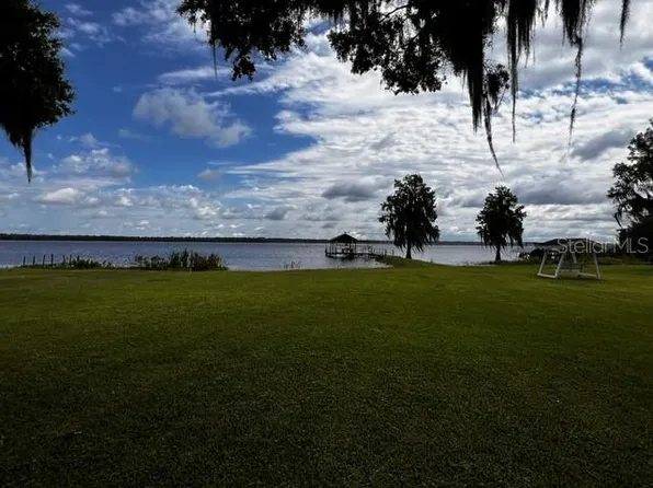 2166 County Road 406a, Lake Panasoffkee, FL 33538