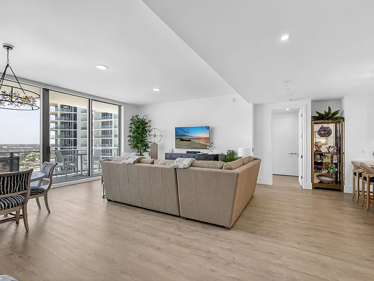 220 Lake Shore Dr #1907 — Photo 8