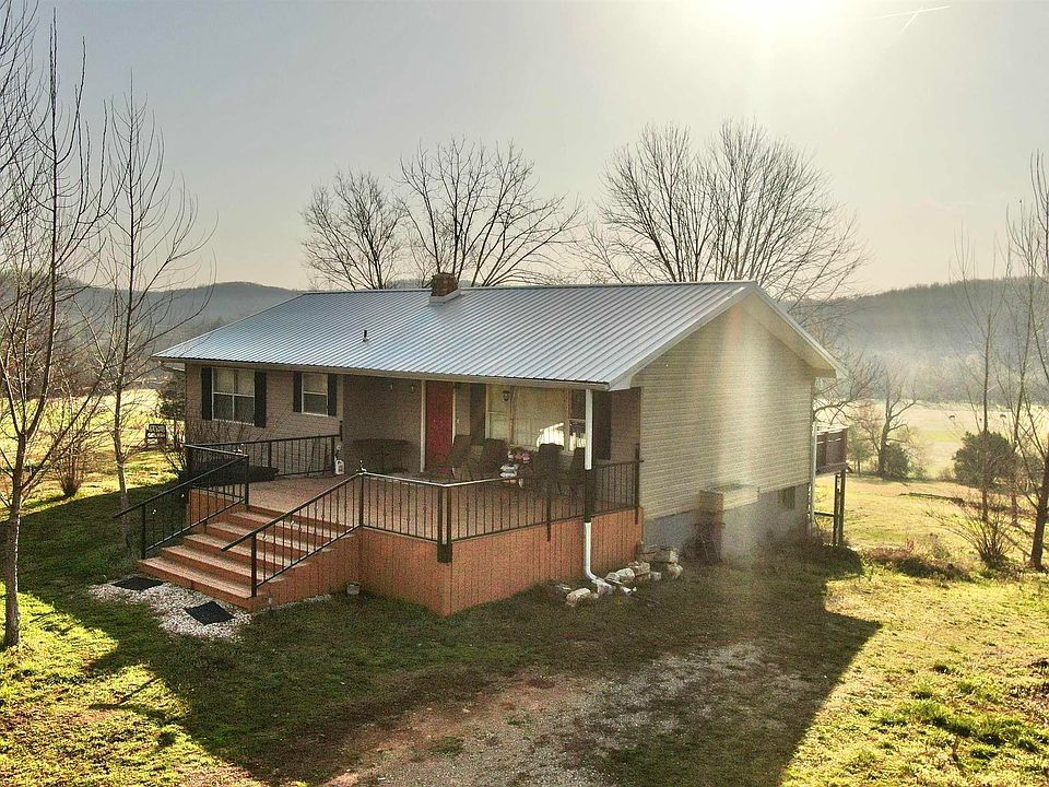 1st image of 1264 Baker Cemetery Rd