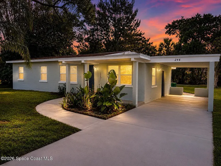 248 Laurel Oak St — Photo 2