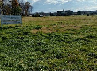 4631 W Lake Rd, Erie, PA 16505