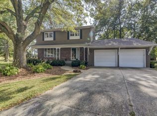 3151 Saint Andrews Dr, Decatur, IL 62521