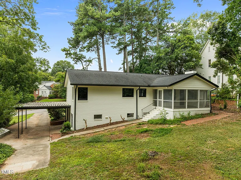 3026 Devonshire Dr — Photo 42