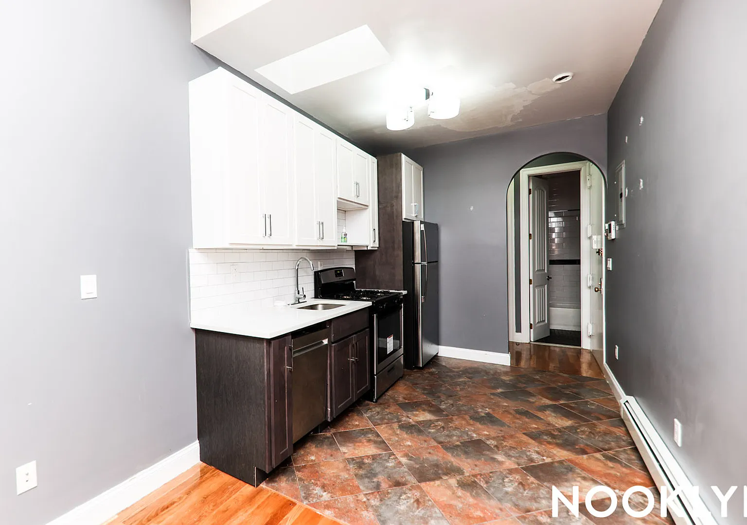 1373 Greene Avenue — Photo 2