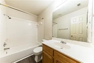 805 Chiselpoint Cv — Photo 15