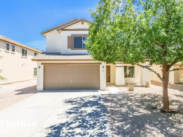 2477 W Wrangler Way, San Tan Valley, AZ 85142