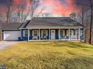 208 Gunpowder Ln, Inwood, WV 25428