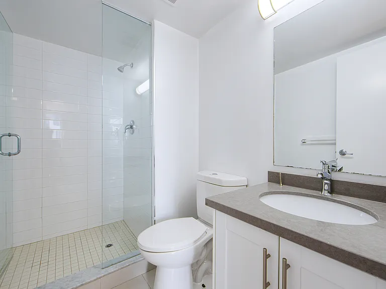 40 High Park Ave — Photo 14