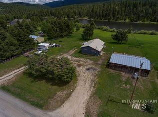 212 Clear Creek Rd, Cascade, ID 83611