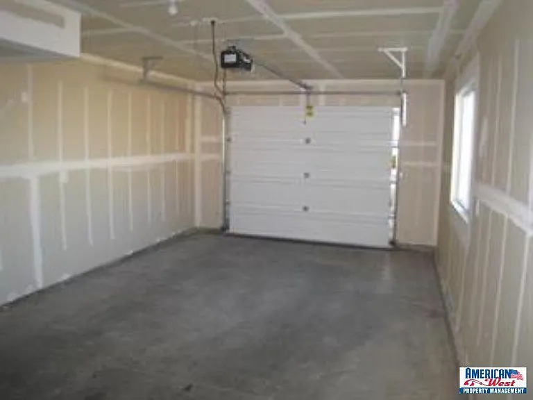4901 Maid Jessica St #NO — Photo 8