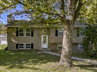 10636 N Walnut St, Kansas City, MO 64156