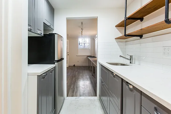Rented by Compass | media 3