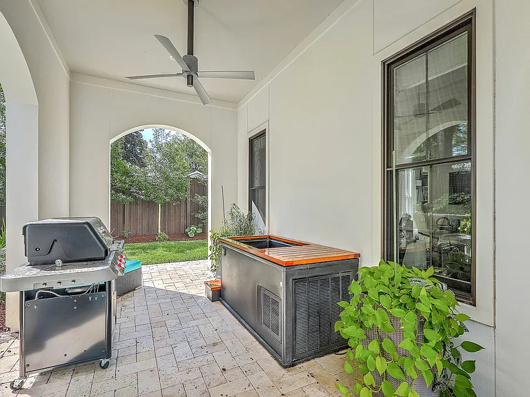 105 May Ln — Photo 44