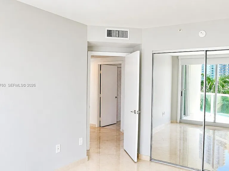 16400 Collins Ave #CU-542 — Photo 11