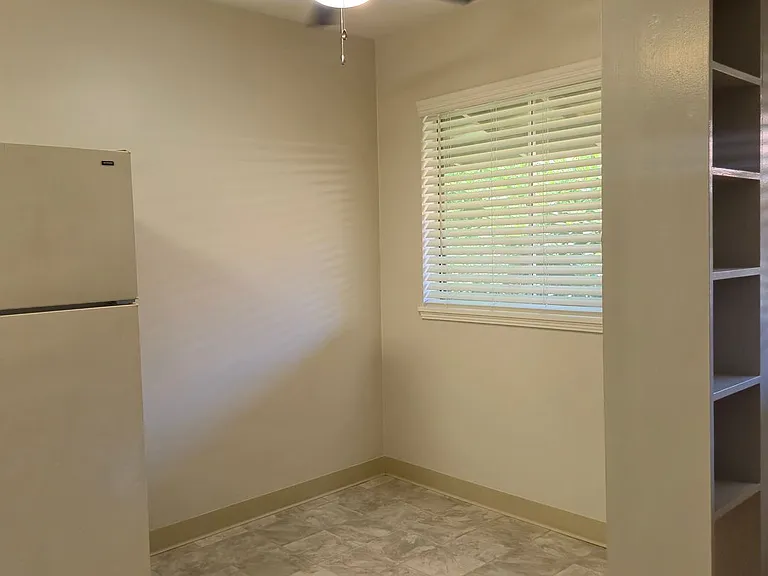 2508 L Street Classic Midtown Living — Photo 34