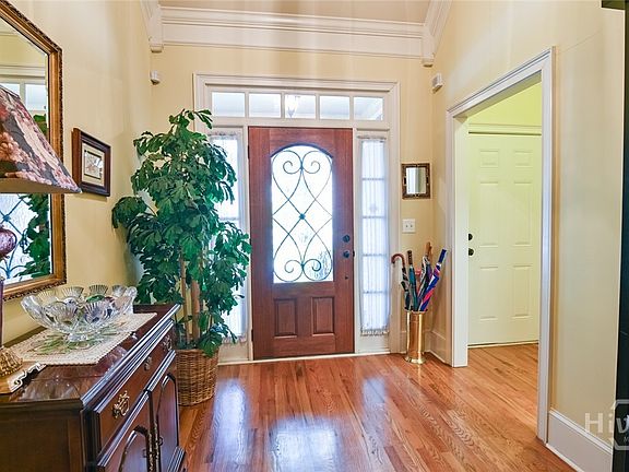 2nd image of 1511 Cambridge Square