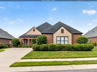 6198 Bent Brook Dr, Bessemer, AL 35022