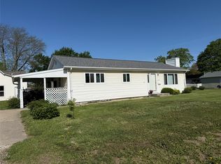 402 N 9th St, Winterset, IA 50273