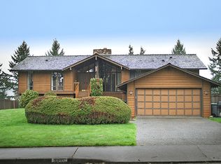 3235 Scenic Dr, Auburn, WA 98092