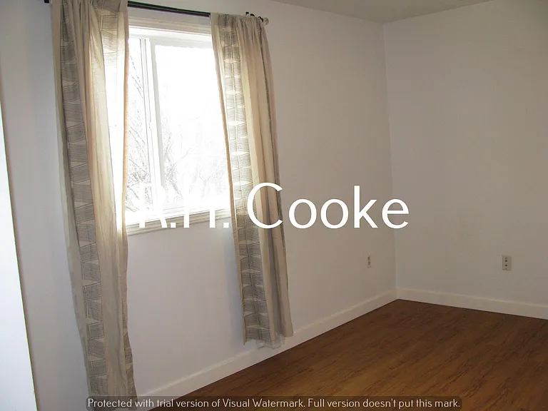 4245 E 9th Ave — Photo 18