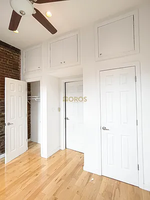 Rented by City Connections Realty | media 3