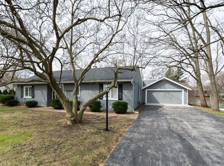 5640 Willow Springs Rd, La Grange Highlands, IL 60525