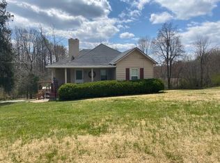 2819 Preston Rd, Martinsville, VA 24112