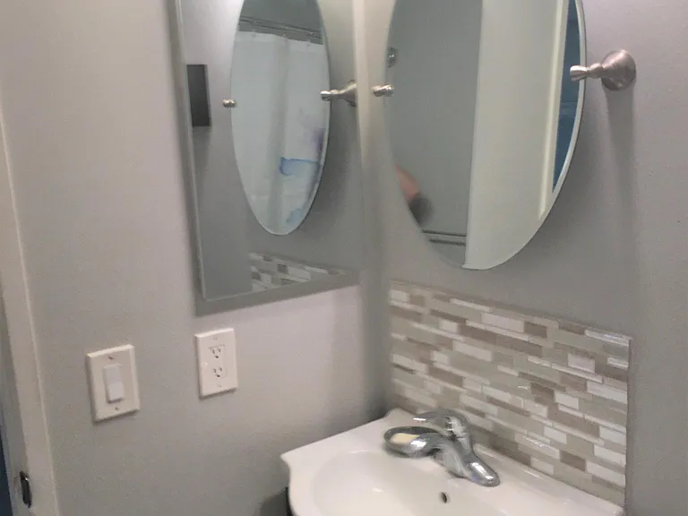 Connie Ct — Photo 10