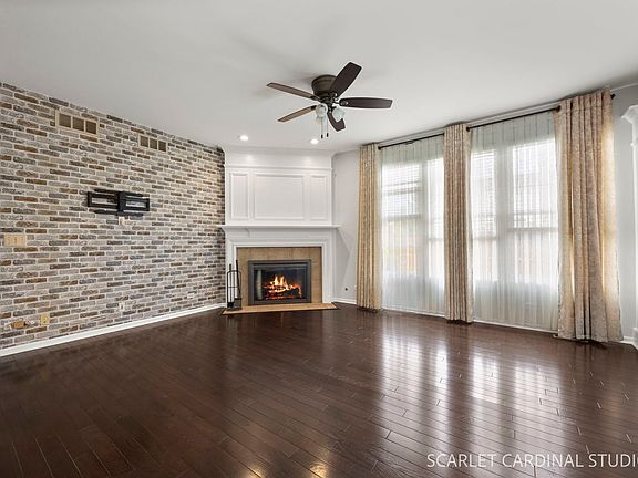 4th image of 25118 Rockwell Ln
