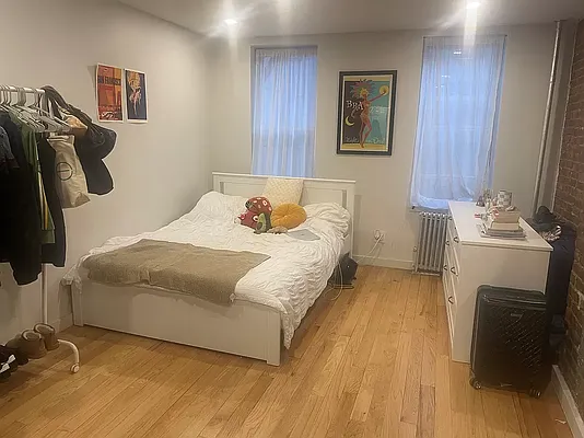 Rented by NorthStar REG LLC | media 7