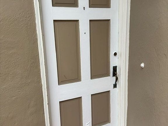 2nd image of 1350 33rd Ave APT 5