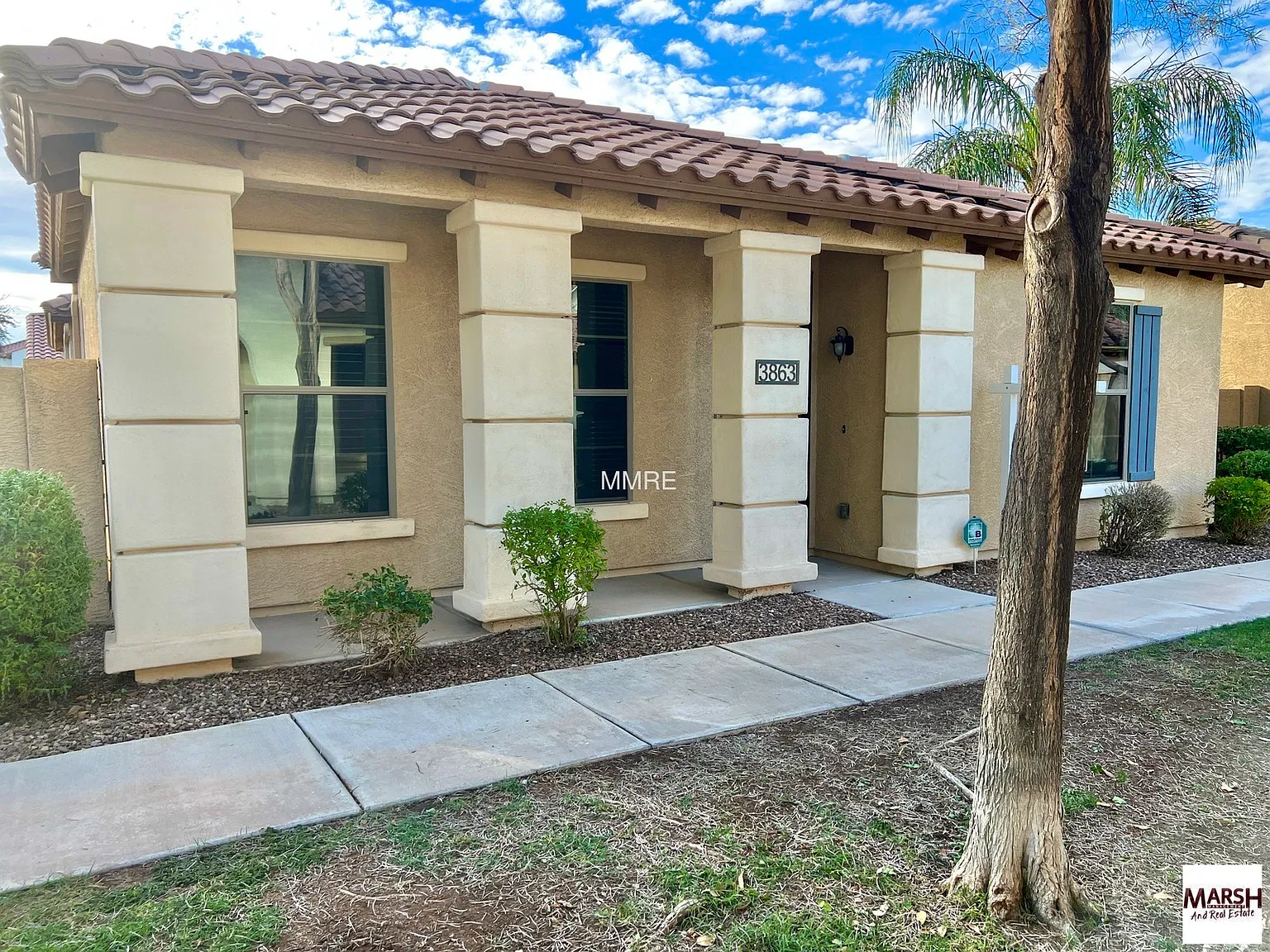 Gorgeous 2 bedroom bungalow style home in Power Ranch! — Photo 1