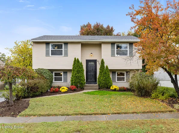 8720 Running Fox Cir, Louisville, KY 40291