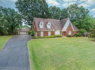8903 Windersgate Dr, Olive Branch, MS 38654