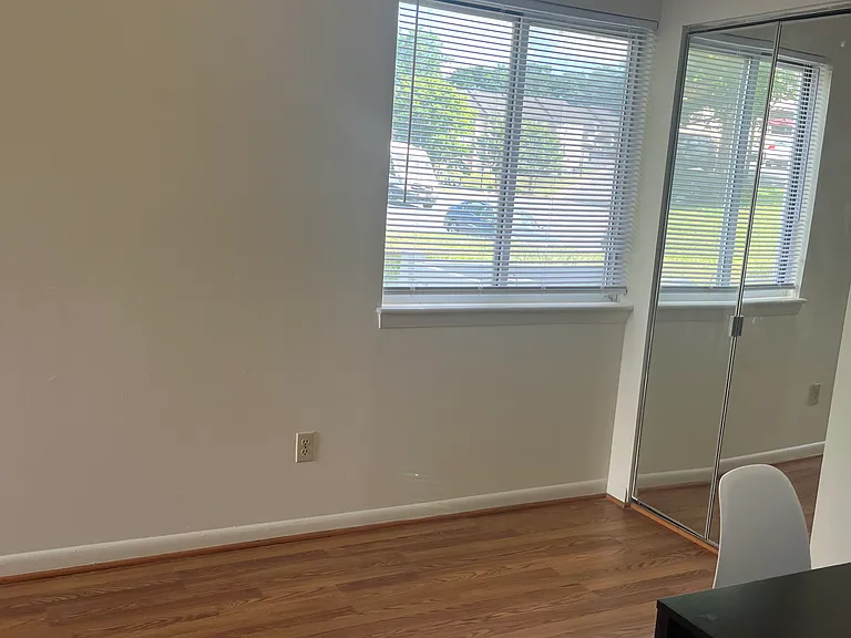 1348 Hunters Rd #D — Photo 20