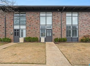 2530 Mountain Brk, Birmingham, AL 35223