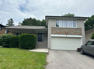 5 Hunting Rdg, Toronto, ON M9R 1B4