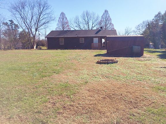 2nd image of 1579 Corral Dr