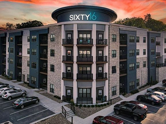 Sixty16_Exterior_View_Apartments_Shawnee_KS