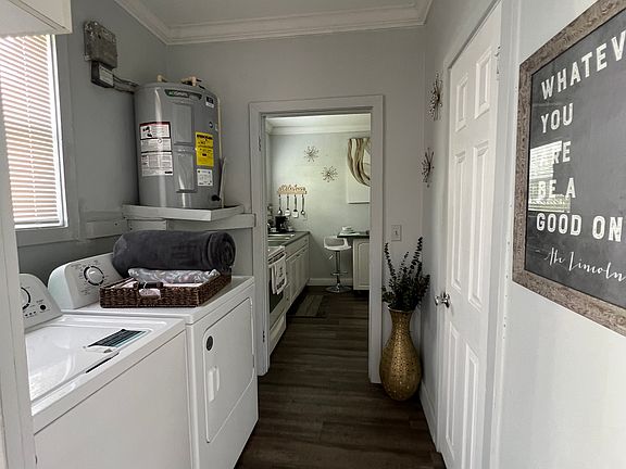 5th image of 515 Yelvington Ave