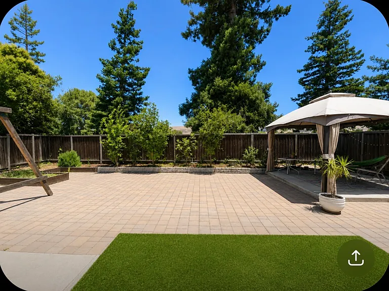 2090 Morrill Ave — Photo 6