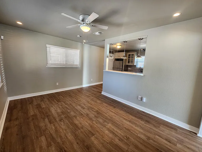 2708 Saint Edwards Cir #A — Photo 3