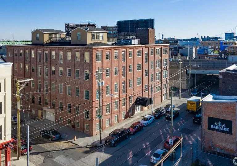 Frankford Lofts — Photo 21