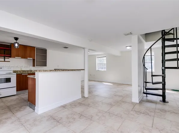1680 NE 168th St, North Miami Beach, FL 33162