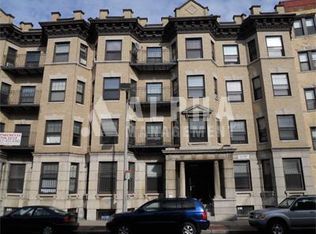136 Hemenway St APT 34, Boston, MA 02115