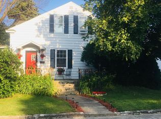 225 S Huron St, Cheboygan, MI 49721